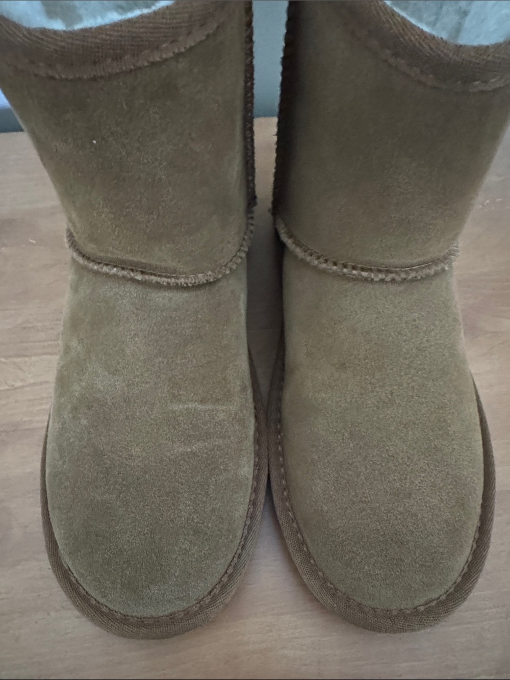 Minnetonka Chestnut Brown Shearling-Lined Suede Booties - Picture 6 of 6